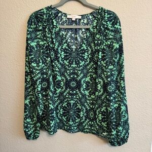 LOFT Women's Green and Blue Patterned Top - size Large